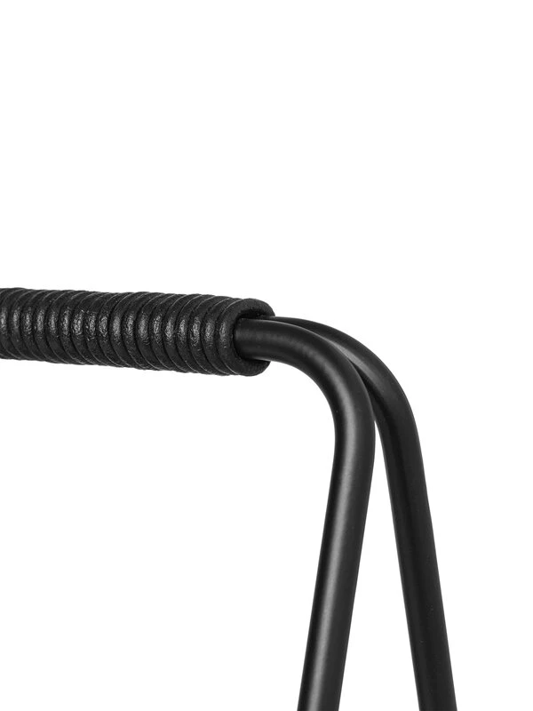 Ferm LIVING Port Polttopuuteline, Musta 2 Ferm LIVING Port Polttopuuteline, Musta - Image 2