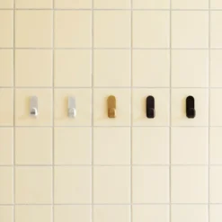 Normann Copenhagen Curve Minikoukku, 2 Kpl, Matta Ruskea 11 Normann Copenhagen Curve Minikoukku, 2 Kpl, Matta Ruskea -Muuto HalpaShop 2021 Curve Mini Hooks Group 01