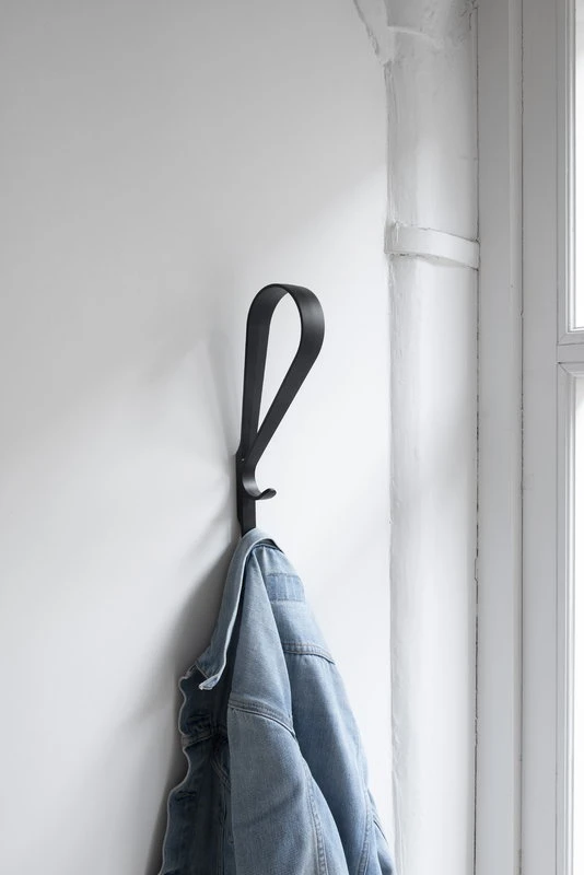 Artek Tupla Seinäkoukku, Musta 4 Artek Tupla Seinäkoukku, Musta - Image 4