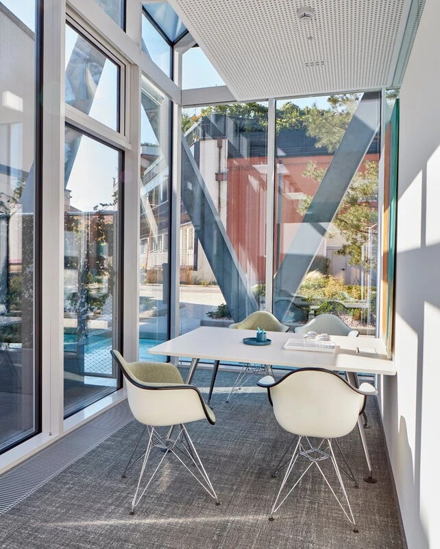 Vitra O-Tidy Säilytin, Tummanharmaa 3 Vitra O-Tidy Säilytin, Tummanharmaa - Image 3