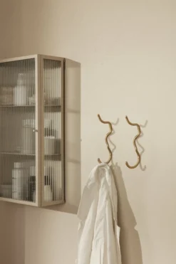 Ferm LIVING Curvature Koukku, Messinki -Muuto HalpaShop 52 0920