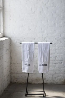 Serax Holding On Pyyheteline, Musta -Muuto HalpaShop B7218530 sf1