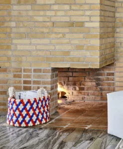 HAY Bead Kori Kahvoilla, 40 Cm, Sininen - Punainen - Valkoinen -Muuto HalpaShop Bead Basket With Handle red basket weave 01