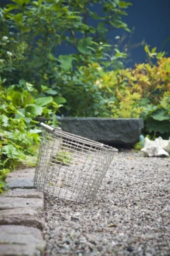 Korbo Bucket 24 Metallikori, Haponkestävä Teräs -Muuto HalpaShop Bucket 24 Garden