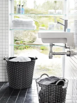 Korbo Classic 65 Metallikori, Haponkestävä Teräs 9 Korbo Classic 65 Metallikori, Haponkestävä Teräs -Muuto HalpaShop Classic 65 24 Laundry bag Bathroom