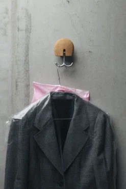 Massproductions Hercule Koukku, öljytty Tammi -Muuto HalpaShop DSC 4879 1