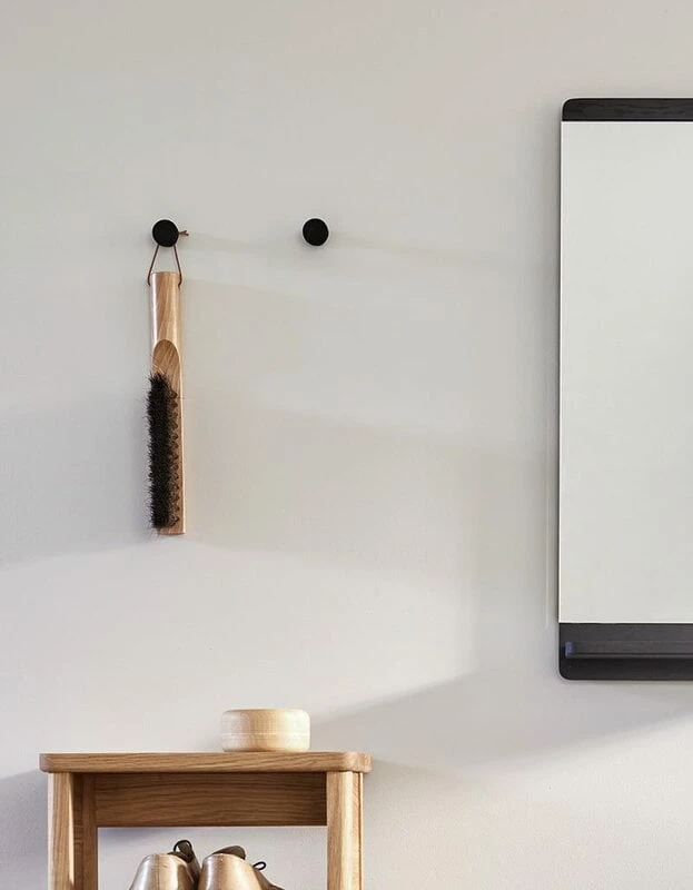 Form & Refine Angle Koukku, Musta, Iso 2 Form & Refine Angle Koukku, Musta, Iso - Image 2