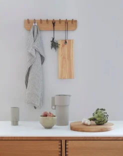 Form & Refine Echo Naulakko 40 Cm, Valkoöljytty Tammi -Muuto HalpaShop FR Kitchen Echo Coatrack Alcoa Pitcher Section Cuttingboard