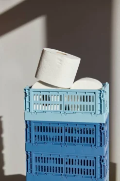 HAY Colour Crate Kori, S, Kierrätysmuovi, Sky Blue -Muuto HalpaShop HAY Colour Crate S light blue electric blue
