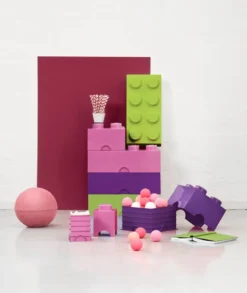 Room Copenhagen Lego Storage Brick 8 Säilytyslaatikko, Lime -Muuto HalpaShop LEGO Storage Lifestyle image262 1