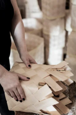 Verso Design Lastu Kori, M 5 Verso Design Lastu Kori, M -Muuto HalpaShop Making 2