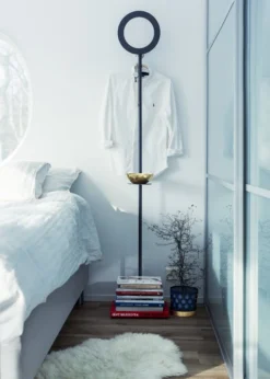 Klong Monokel Seinänaulakko -Muuto HalpaShop Monokel Clothes Rack 28129