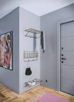 Maze Mitten Shelf Naulakko, Messinki -Muuto HalpaShop SmallHallway 02 CLASSIC COLLECTION Ntr 2 1 Final 4K